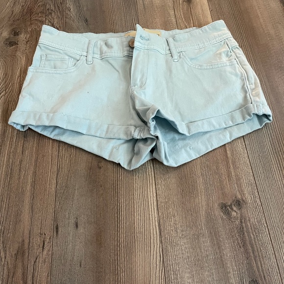 Hollister Jean Shorts - Picture 1 of 2